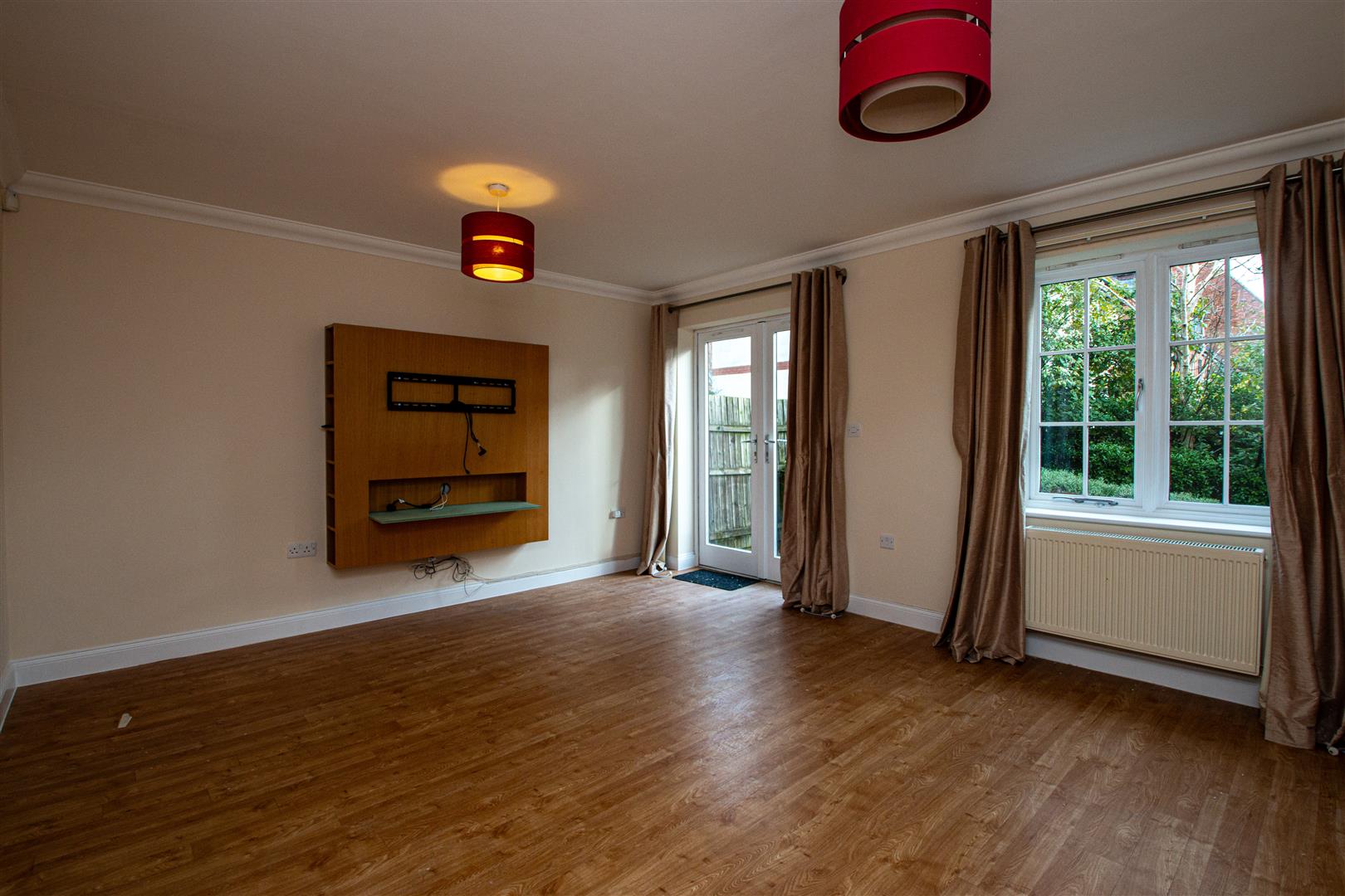 5 bed property in Colindale Street, Milton Keynes